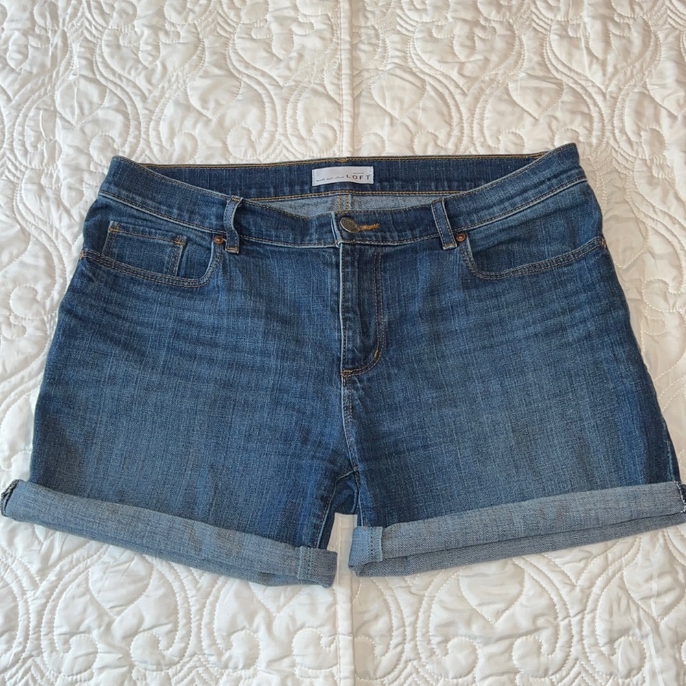 Ann Taylor LOFT Jean shorts
